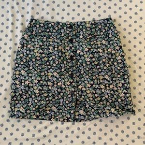 Floral Button Golf Mini Skirt!!